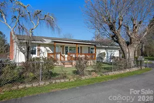 34 Sunset Dr, Brevard, NC 28712 - Photo 3