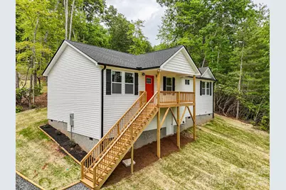 2506 Turnpike Road, Horse Shoe, NC 28742 - Photo 1