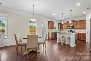 2609 Lake Front Dr, Belmont, NC 28012 - Photo 9