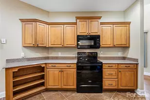 44 Pacifico Dr, Asheville, NC 28806 - Photo 9