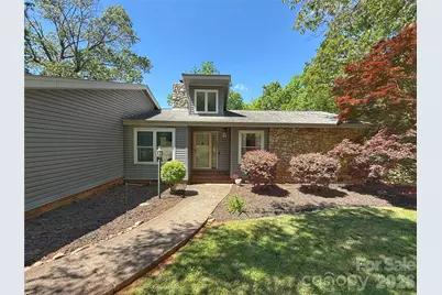 3005 Irish Street, Newton, NC 28658 - Photo 7