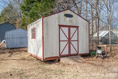 3005 Irish Street, Newton, NC 28658 - Photo 47