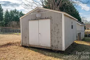 3005 Irish St, Newton, NC 28658 - Photo 39