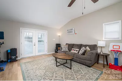 3005 Irish Street, Newton, NC 28658 - Photo 31