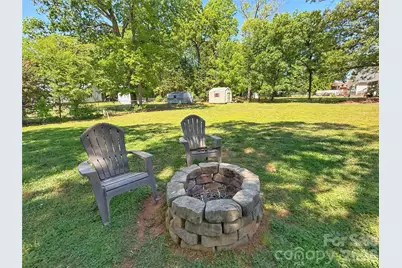 3005 Irish Street, Newton, NC 28658 - Photo 35