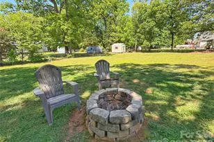 3005 Irish St, Newton, NC 28658 - Photo 35