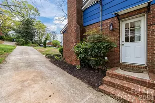 3319 Tyrone Dr, Charlotte, NC 28215 - Photo 31