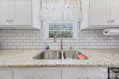 110 Westover Drive, Lincolnton, NC 28092 - Photo 13