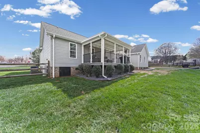 110 Westover Drive, Lincolnton, NC 28092 - Photo 33