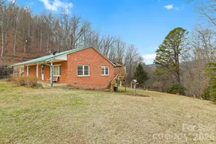 470 Ela Ln, Bryson City, NC 28713 - Photo 3