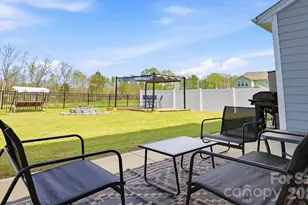 275 Redondo Dr, Wingate, NC 28174 - Photo 17