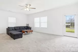 275 Redondo Dr, Wingate, NC 28174 - Photo 7