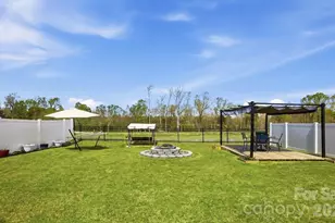 275 Redondo Dr, Wingate, NC 28174 - Photo 17