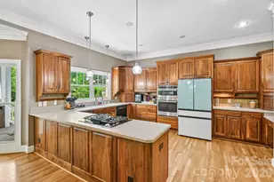 209 37th Ave Pl NW, Hickory, NC 28601 - Photo 21