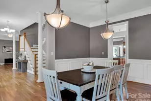 209 37th Ave Pl NW, Hickory, NC 28601 - Photo 9