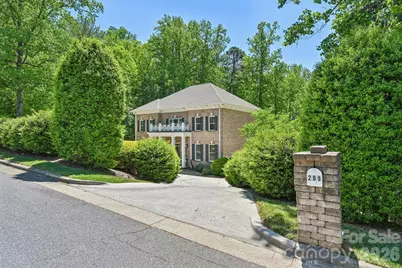 209 37th Avenue Place NW, Hickory, NC 28601 - Photo 3