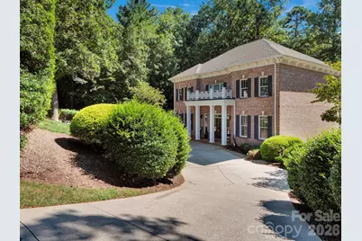 209 37th Avenue Place NW, Hickory, NC 28601 - Photo 3