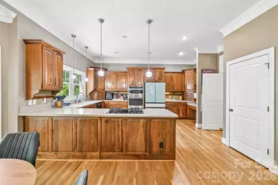 209 37th Avenue Place NW, Hickory, NC 28601 - Photo 19
