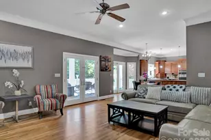 209 37th Ave Pl NW, Hickory, NC 28601 - Photo 15