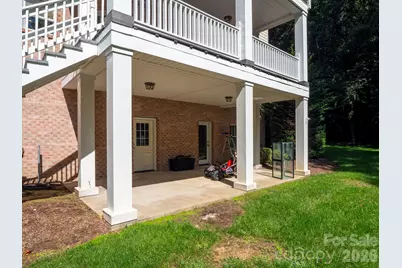 209 37th Avenue Place NW, Hickory, NC 28601 - Photo 47