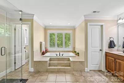 209 37th Avenue Place NW, Hickory, NC 28601 - Photo 35