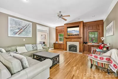 209 37th Avenue Place NW, Hickory, NC 28601 - Photo 13