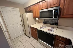 18817 Nautical Dr, Cornelius, NC 28031 - Photo 3