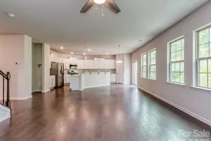 2118 Killian Creek Dr, Denver, NC 28037 - Photo 11