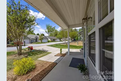 155 Wiltshire Circle, Fletcher, NC 28732 - Photo 5