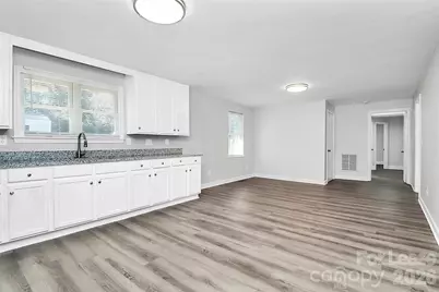 2429 Marlowe Avenue, Charlotte, NC 28208 - Photo 5