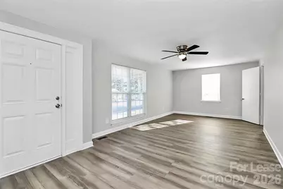 2429 Marlowe Avenue, Charlotte, NC 28208 - Photo 3