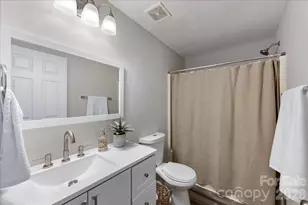 1301 Maple Shade Ln, Charlotte, NC 28270 - Photo 35