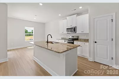 6741 Fairford Drive, Charlotte, NC 28215 - Photo 5