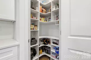 517 Sandy Ave, Charlotte, NC 28213 - Photo 11