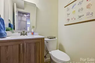 4211 Black Tree Ln, Charlotte, NC 28226 - Photo 15