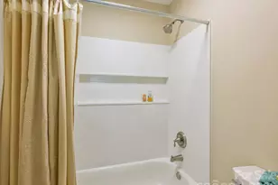 4211 Black Tree Ln, Charlotte, NC 28226 - Photo 19