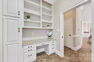 6241 Glynmoor Lakes Dr, Charlotte, NC 28277 - Photo 17