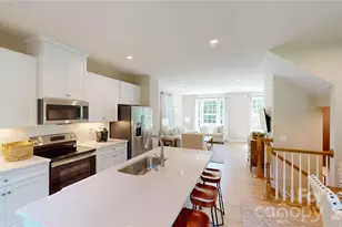 4129 Edenborn Ln, Charlotte, NC 28208 - Photo 13