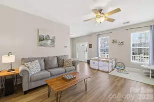 114 Riverton Dr, Statesville, NC 28625 - Photo 7