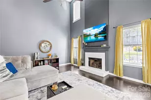 10915 Northgate Trail Dr, Charlotte, NC 28215 - Photo 3