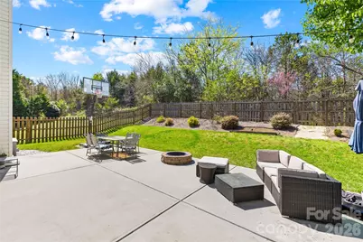 10915 Northgate Trail Drive, Charlotte, NC 28215 - Photo 15