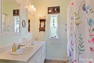 32 Perseverance Dr, Canton, NC 28716 - Photo 27