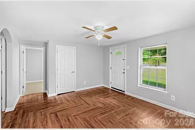 233 Proctor Street, Gastonia, NC 28052 - Photo 5