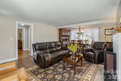 306 Taylor Street, Hendersonville, NC 28739 - Photo 5