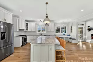 846 Wriston Pl, Charlotte, NC 28209 - Photo 9