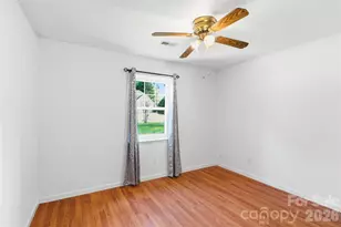 2909 Oakcroft Dr, Matthews, NC 28105 - Photo 17