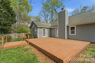 2909 Oakcroft Dr, Matthews, NC 28105 - Photo 29