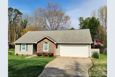 2909 Oakcroft Drive, Matthews, NC 28105 - Photo 1