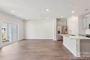 8212 Hidden Spgs Trl, Charlotte, NC 28216 - Photo 3