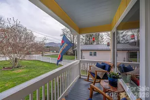 145 Woodland Dr, Waynesville, NC 28786 - Photo 3